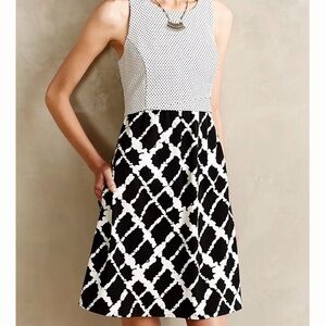Tabitha Aleida Sheath Dress Size 0